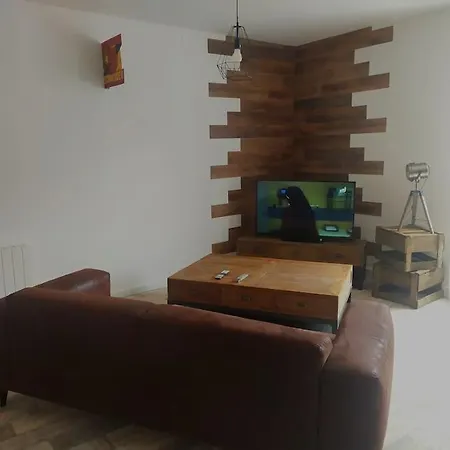 L'appart' דירה *